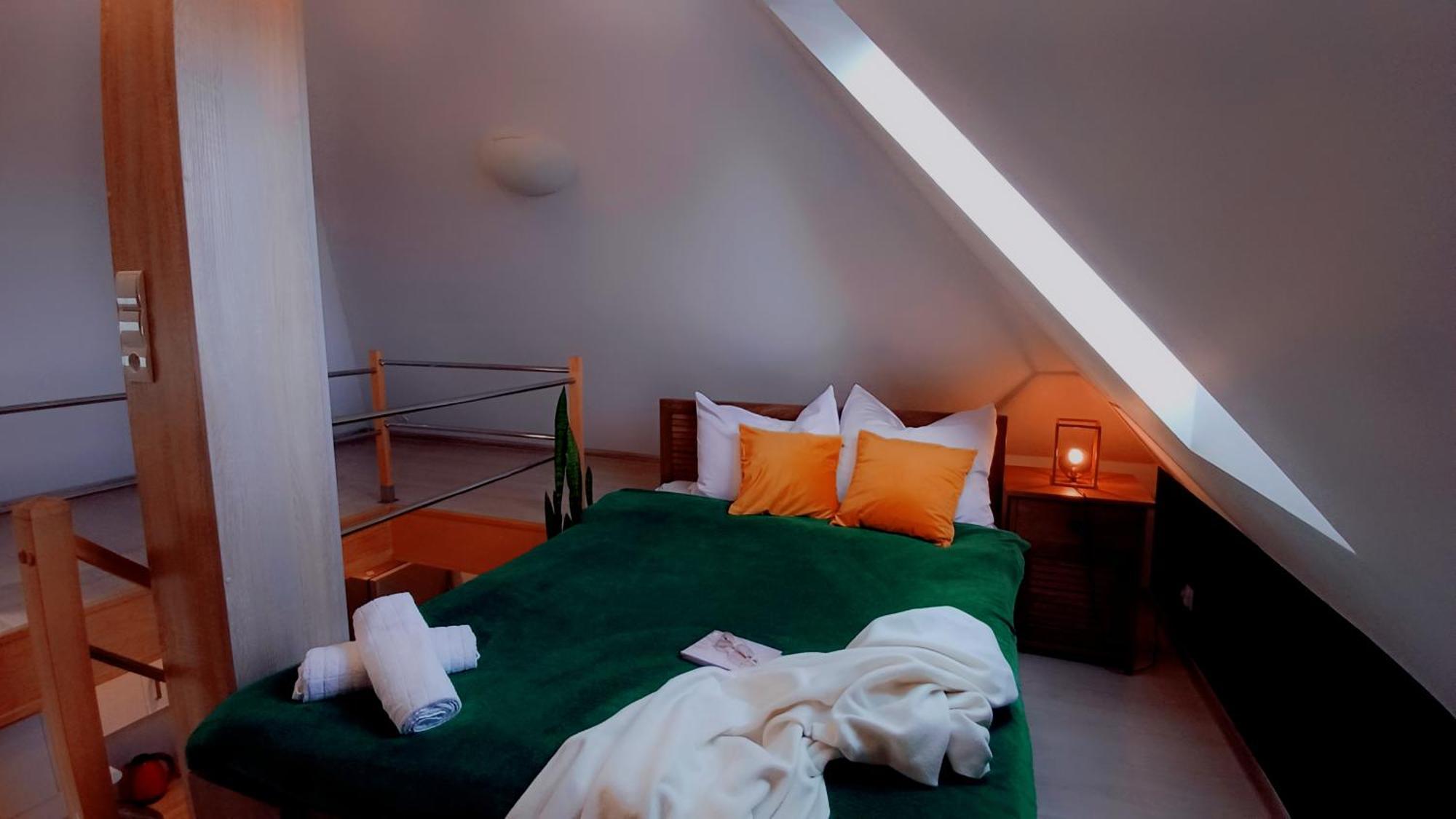 Apartament Pod 12 B Bielsko-Biala Luaran gambar